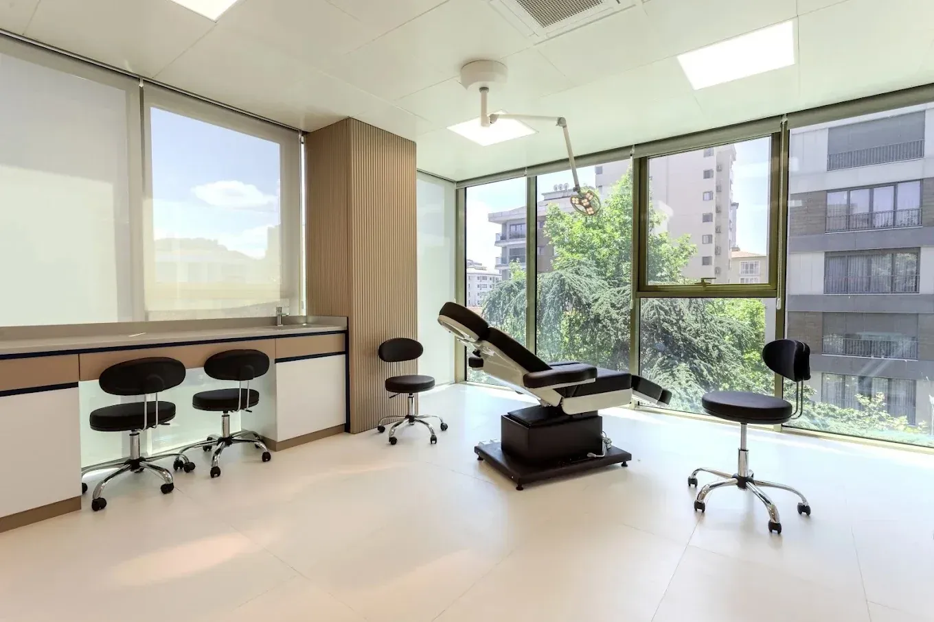Treatment room at Pure Line Clinic in Istanbul
